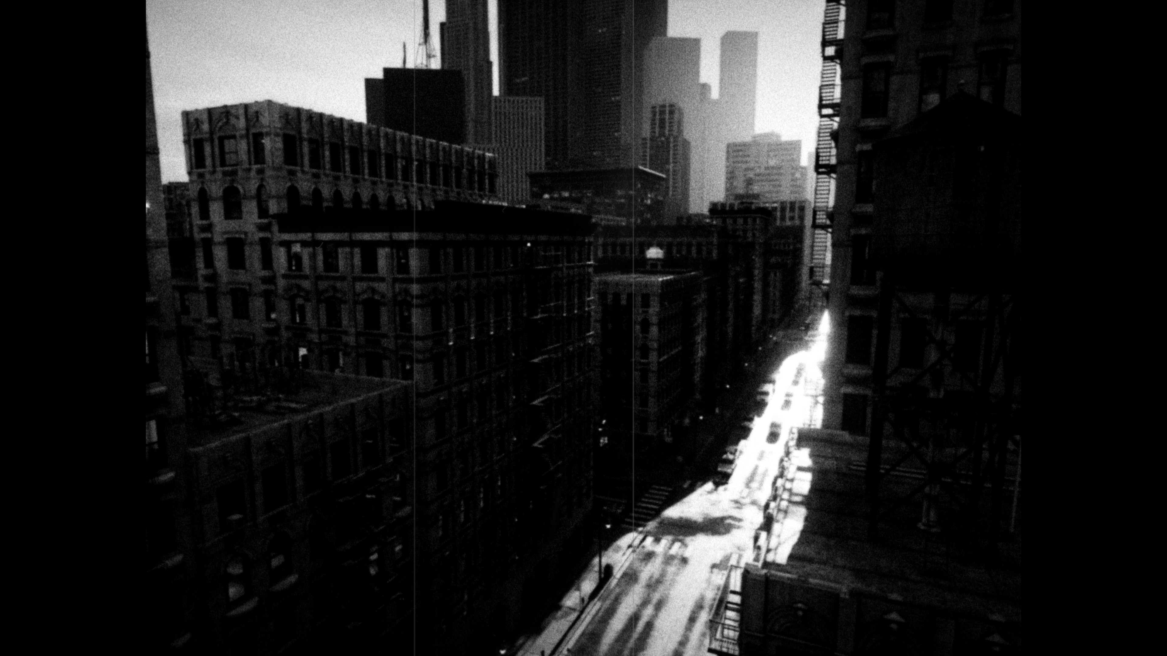 B/W