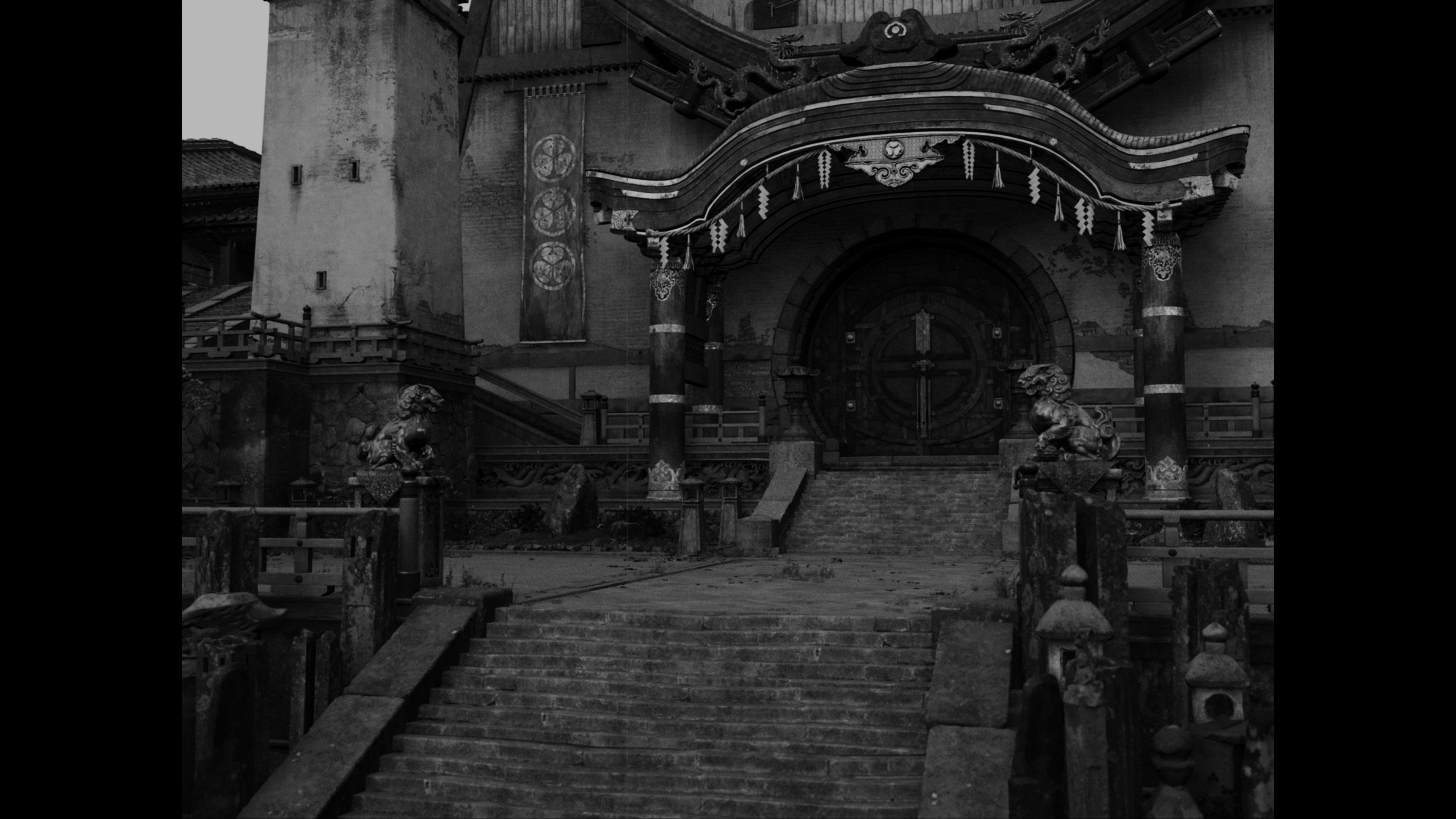 B/W